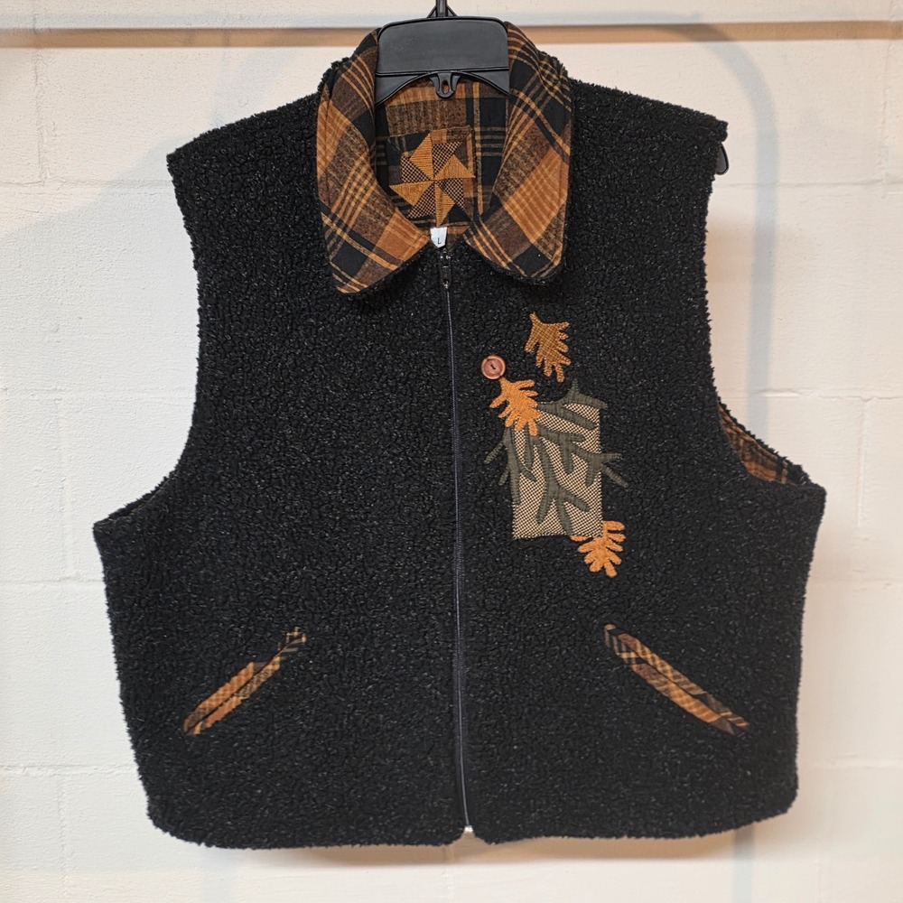 Black Sherpa Fleece Fall Vest Plaid Collar Patchwork Moose Forest Large
